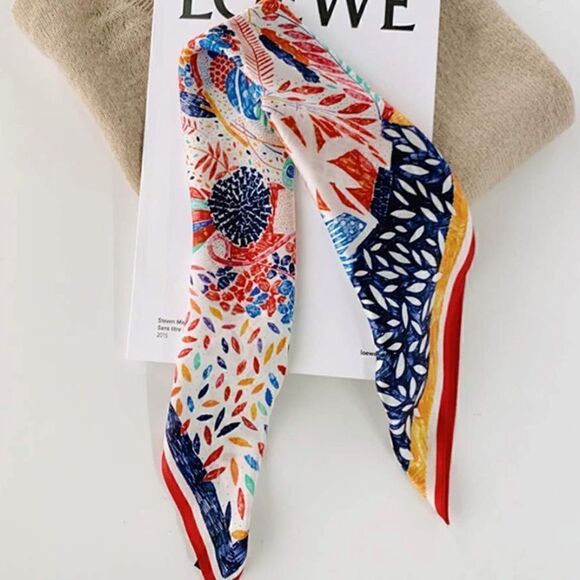 Bright Pattern Mulberry Silk Neck Scarf main image 5